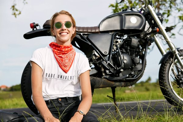 Découvrez les compétences nécessaires pour voyager à moto